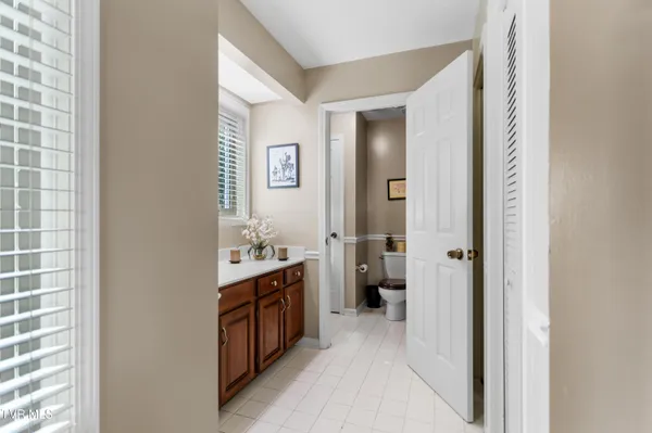 $186,375 | 100 Wonderland Drive, Unit 5D, Abingdon, VA 24211