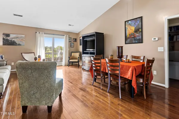 $186,375 | 100 Wonderland Drive, Unit 5D, Abingdon, VA 24211