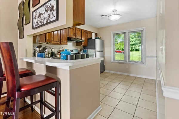 $186,375 | 100 Wonderland Drive, Unit 5D, Abingdon, VA 24211