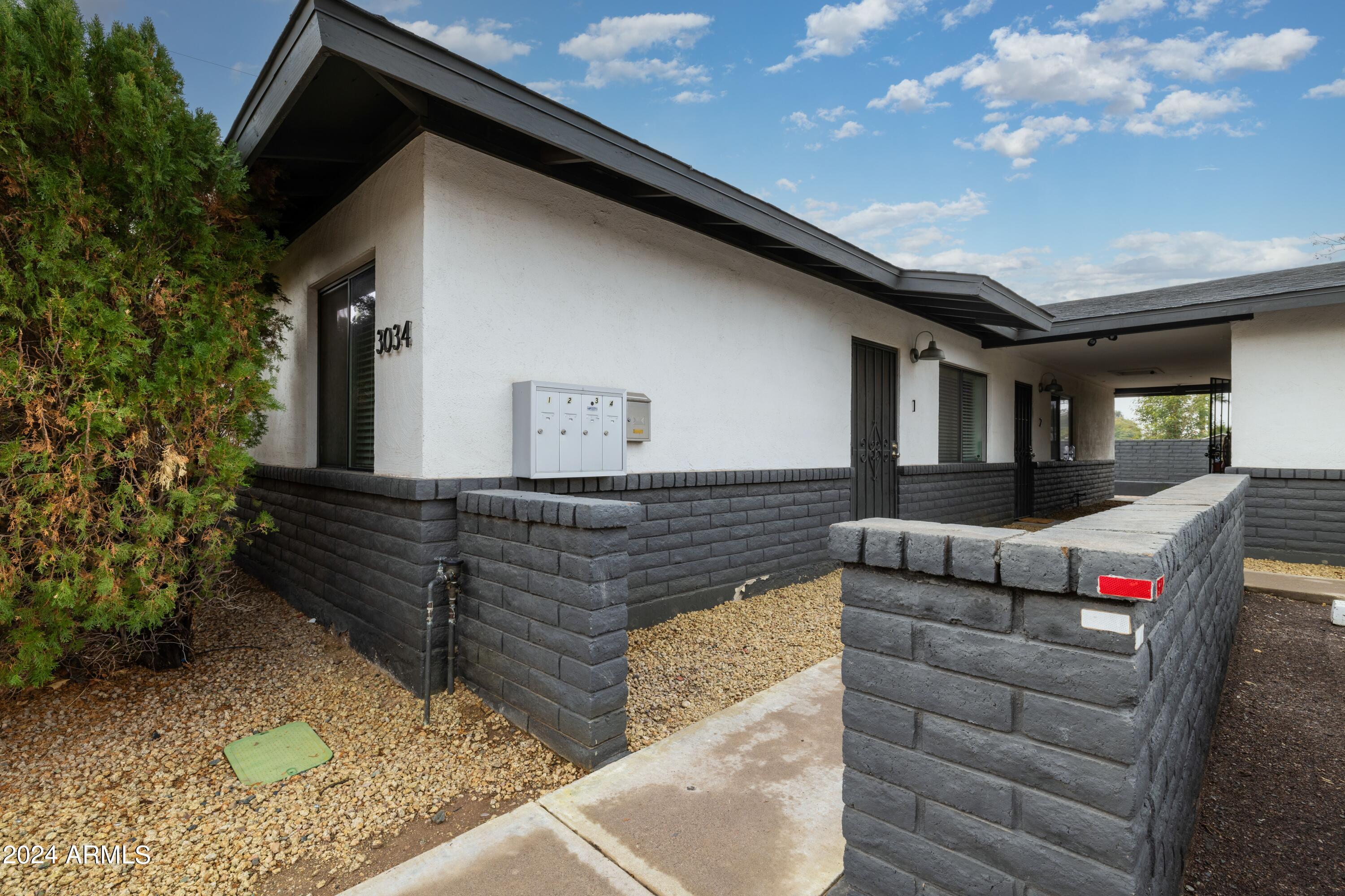3034 North 35th Street Phoenix, AZ 85018 - Photo 32 of 37 a view of outdoor space with seating