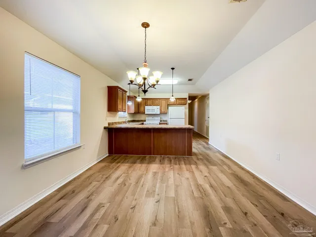 $1,695 | 5853 Bilek Drive, Pensacola, FL 32526