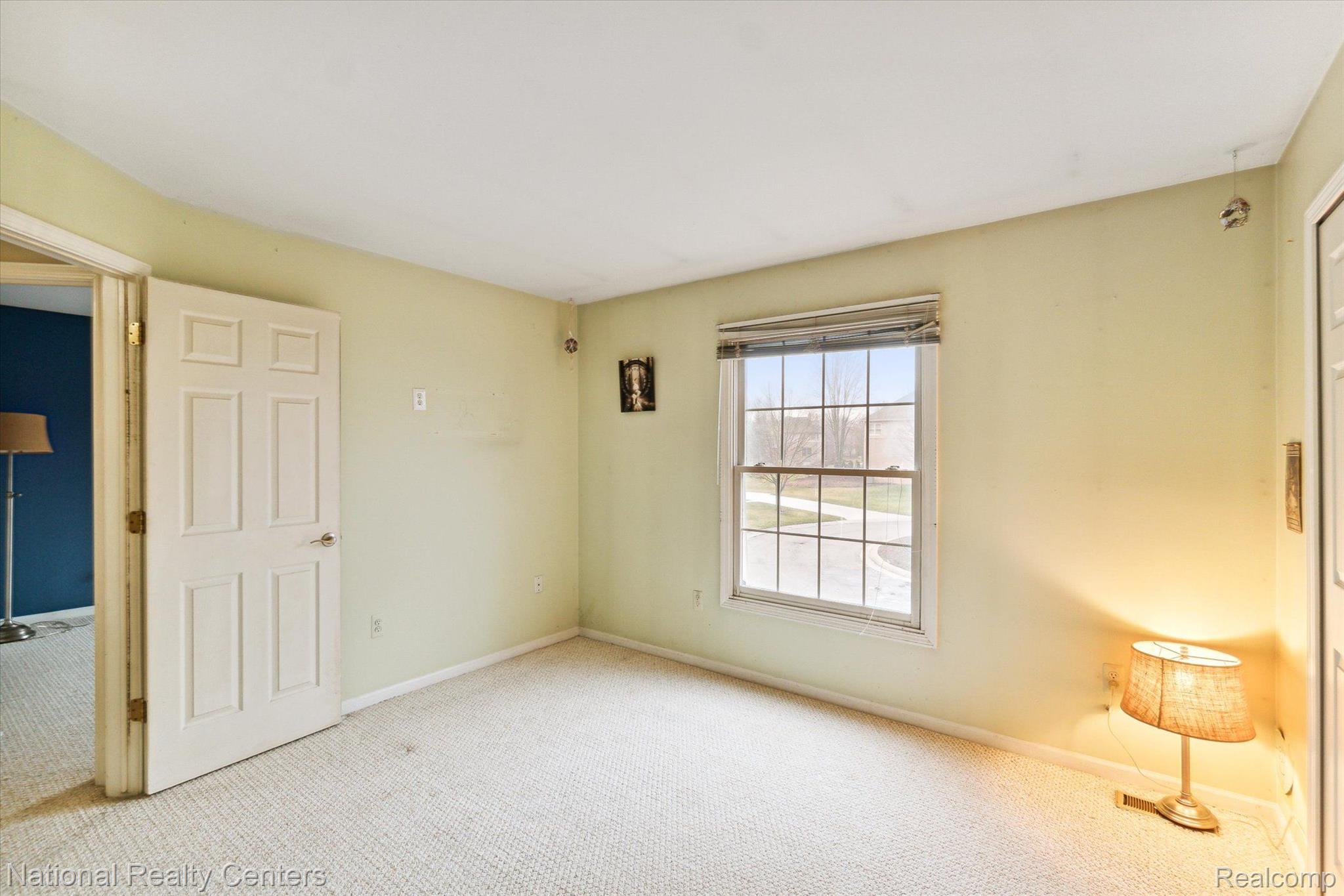 3358 Roseglade Rochester, MI 48306 - Photo 45 of 65 Gallery Image 45