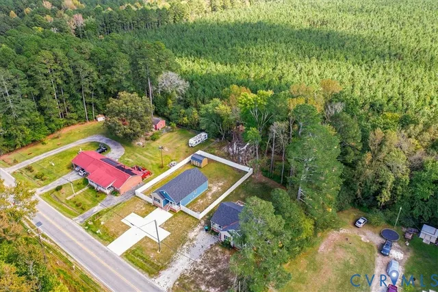 a view of an entryway