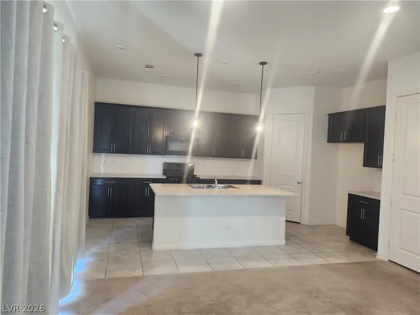 $3,300 | 853 Haven Oaks Place, Las Vegas, NV 89138