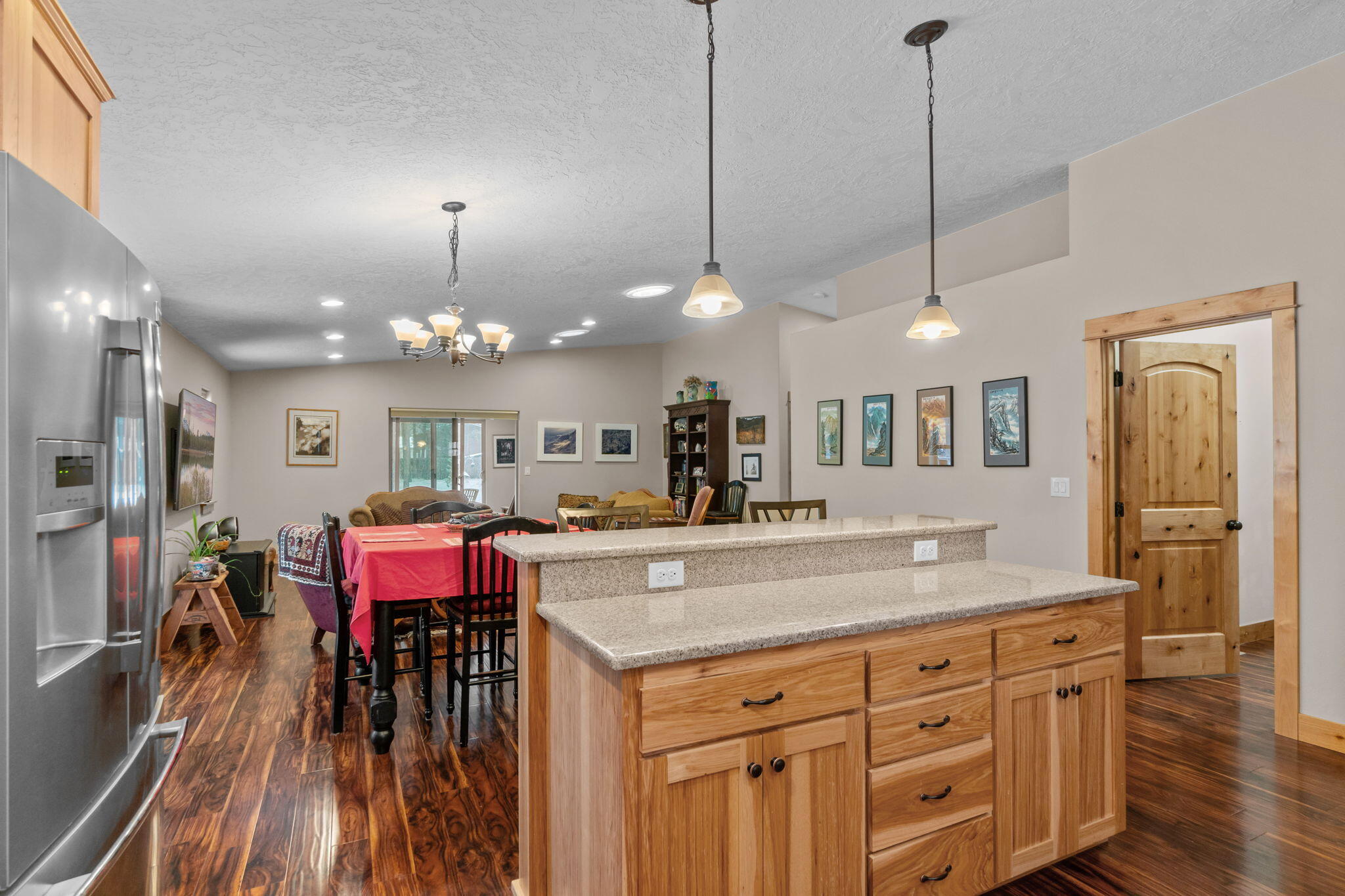 56090 Snow Goose Road Bend, OR 97707 - Photo 10 of 44 40-web-or-mls-DSC03000