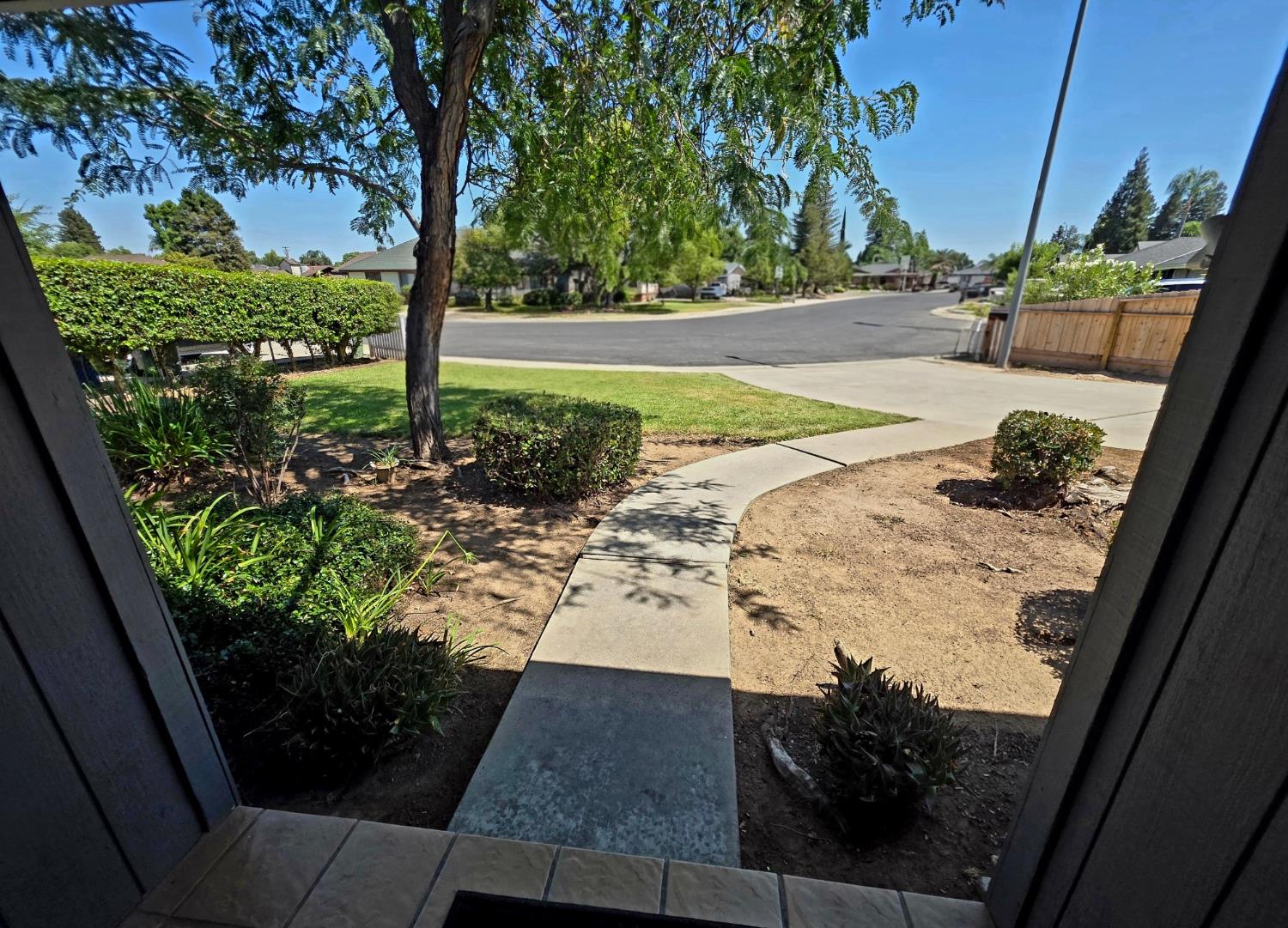 2214 Holt Avenue Sanger, CA 93657 - Photo 2 of 54