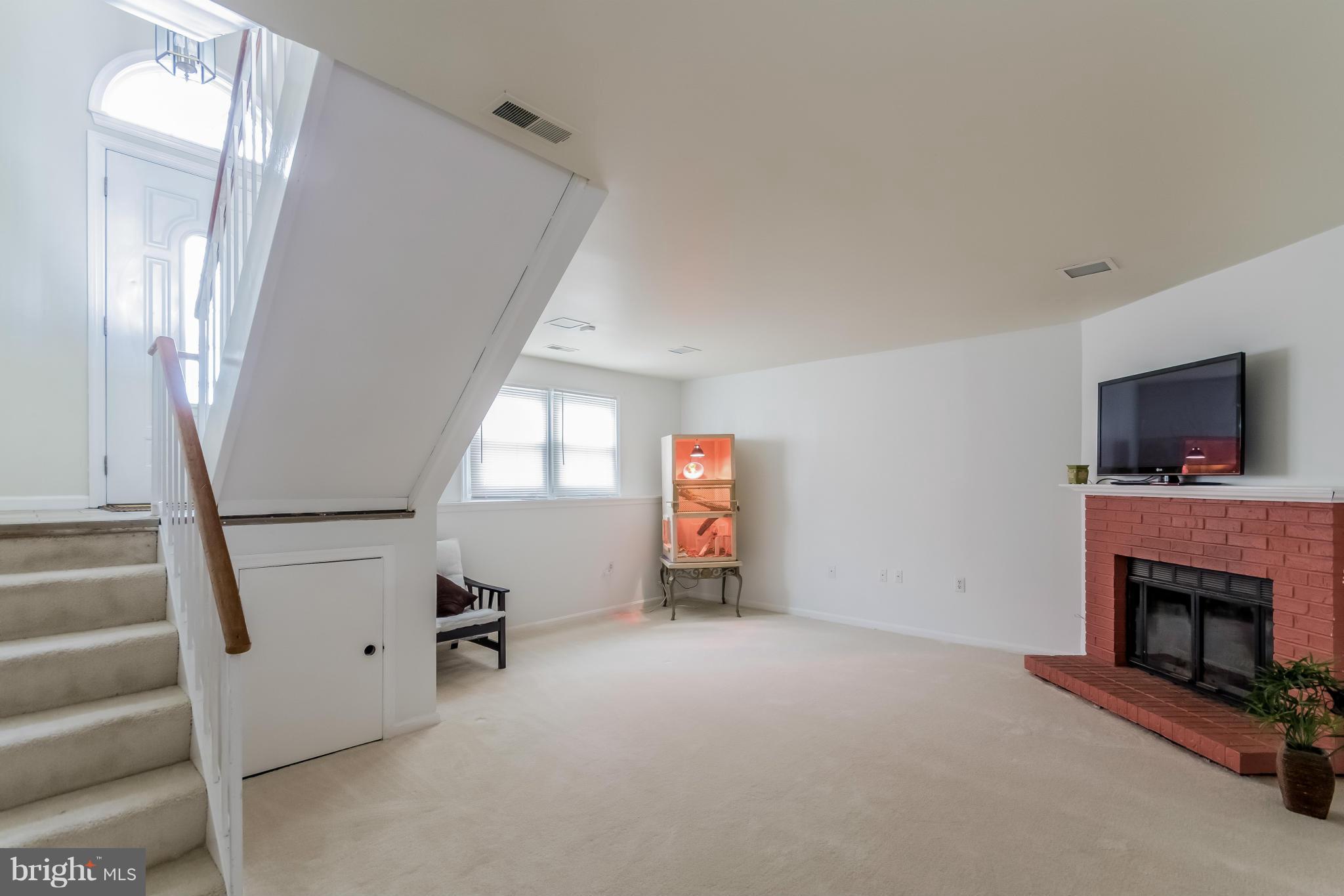 7367 Rokeby Drive Manassas, VA 20109 - Photo 21 of 27 Family Room