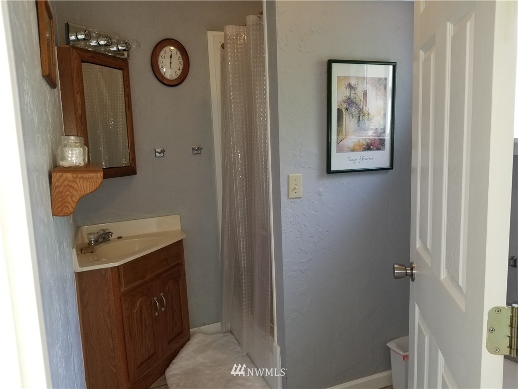 3801 Northeast North Shore Road Belfair, WA 98528 - Photo 21 of 23 Gallery Image 21
