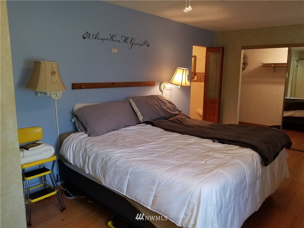 3801 Northeast North Shore Road Belfair, WA 98528 - Photo 9 of 23 Gallery Image 9
