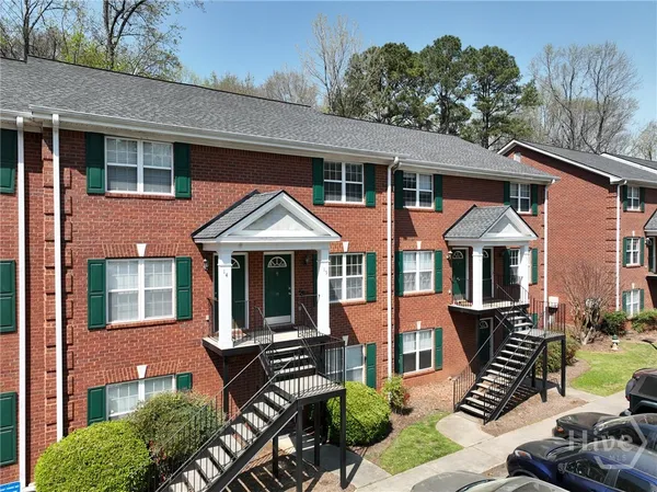 $229,000 | 600 Mitchell Bridge Road, Unit 15, Athens, GA 30606