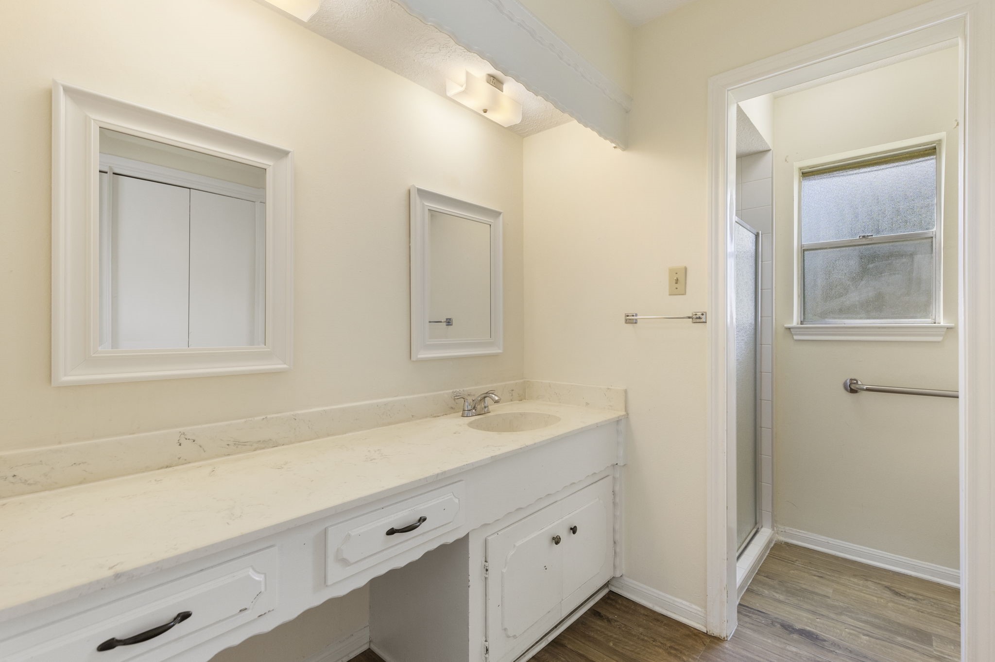 519 Kathy Street Humble, TX 77338 - Photo 14 of 21 Vanity area in primary bathroom.