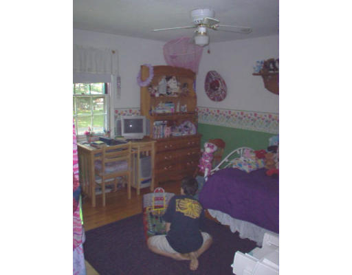 96 Mountain Road Wilbraham, MA 01095 - Photo 10 of 11 Gallery Image 10