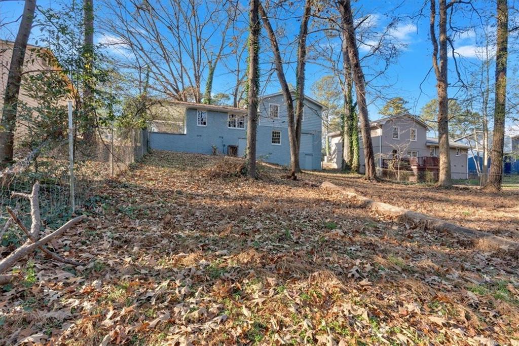 2080 Bluffton Way Decatur, GA 30035 - Photo 4 of 47