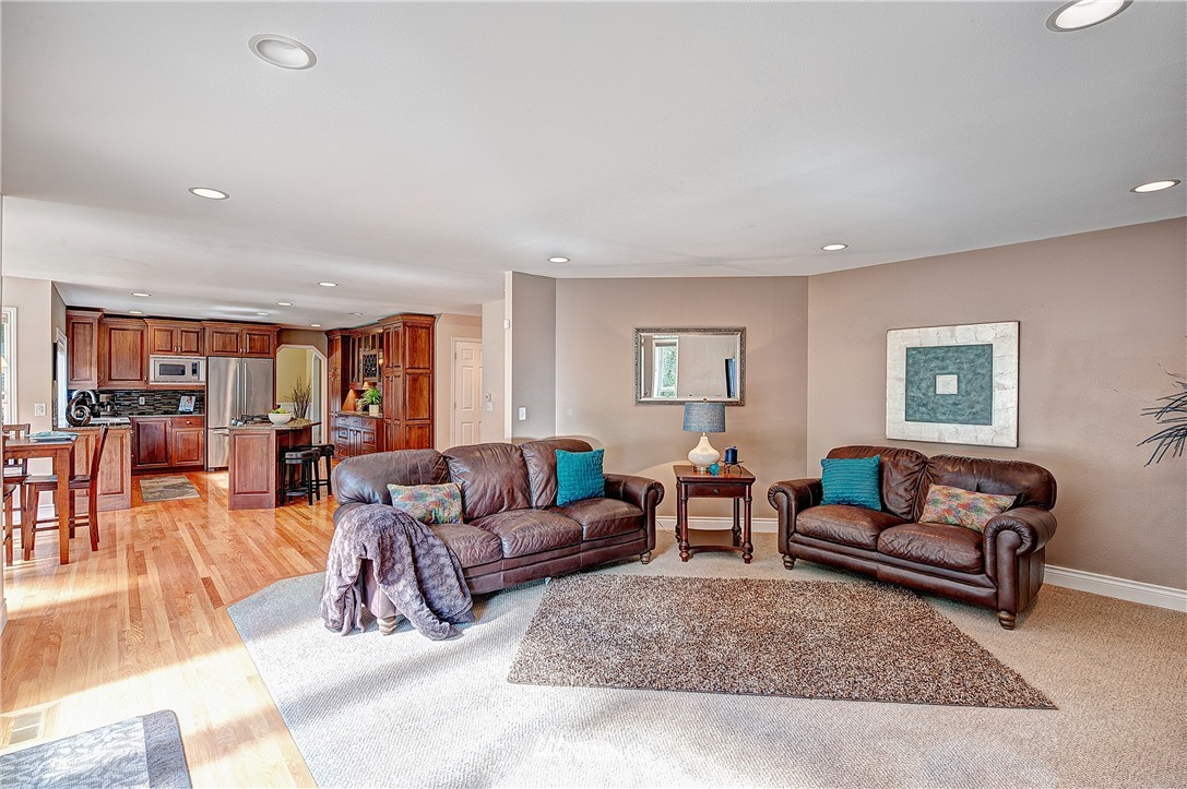 4830 196th Street Southeast Bothell, WA 98012 - Photo 12 of 25
