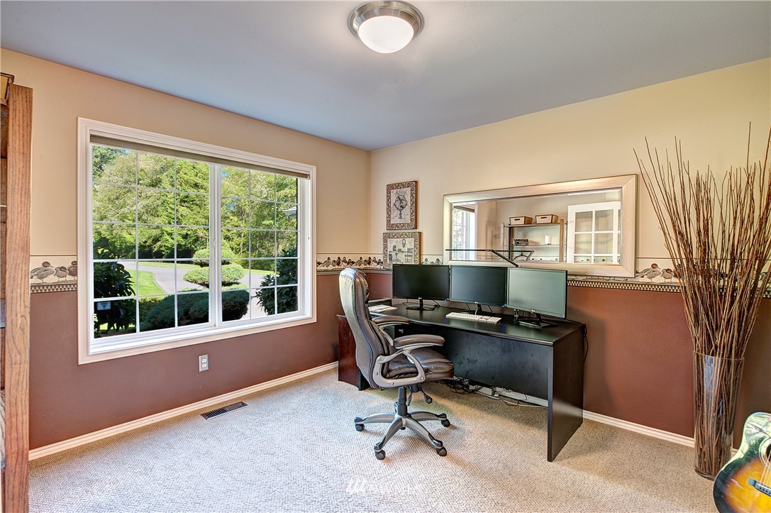 4830 196th Street Southeast Bothell, WA 98012 - Photo 13 of 25
