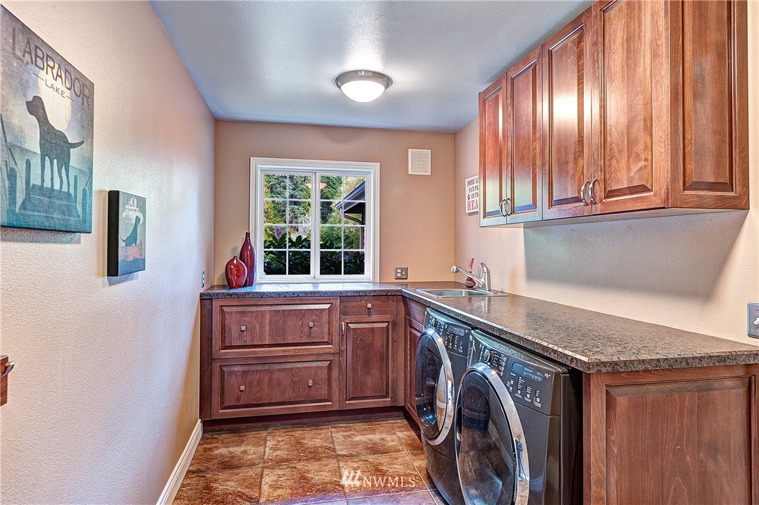 4830 196th Street Southeast Bothell, WA 98012 - Photo 14 of 25
