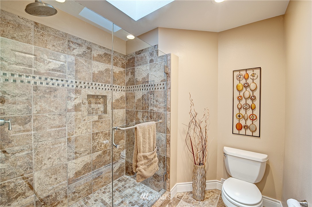 4830 196th Street Southeast Bothell, WA 98012 - Photo 17 of 25