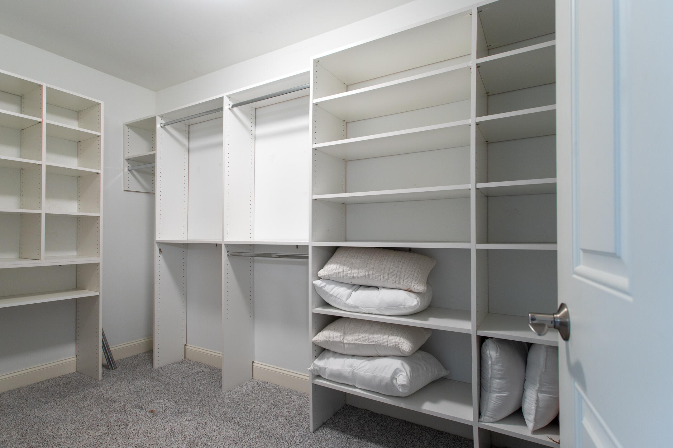 100 Shepard's Cove Road, Unit G203 Kittery, ME 03904 - Photo 12 of 33 IMG_4879