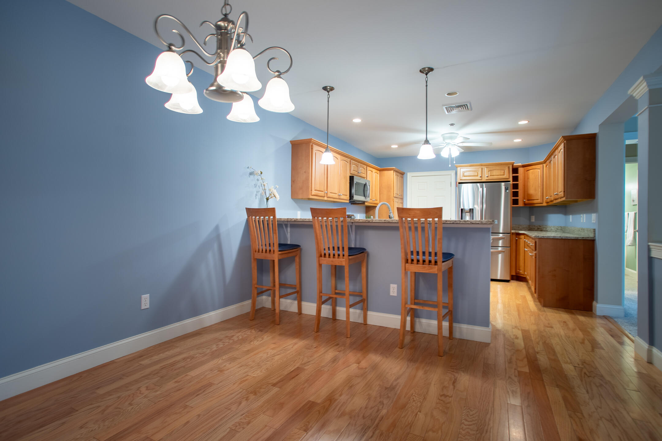 100 Shepard's Cove Road, Unit G203 Kittery, ME 03904 - Photo 4 of 33 IMG_4915-HDR