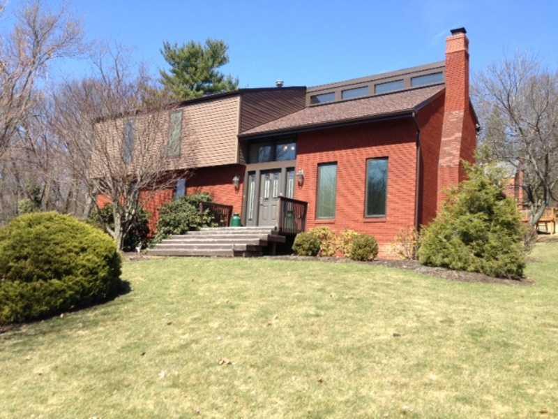 131 Tyler Road Pittsburgh, PA 15237 - Photo 1 of 22 Exterior Front.