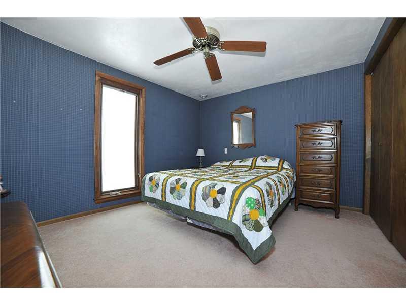 131 Tyler Road Pittsburgh, PA 15237 - Photo 15 of 22 Bedroom.