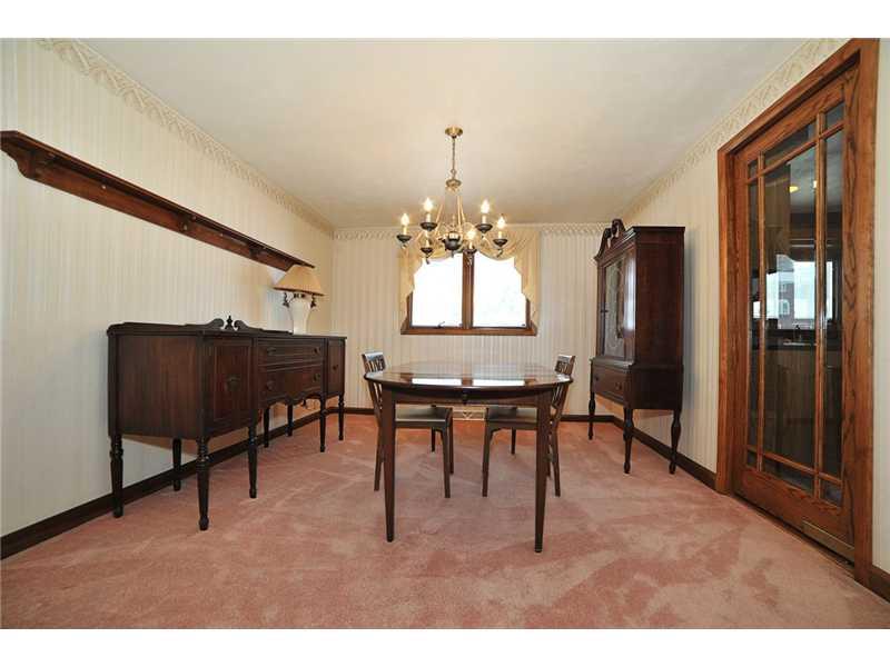 131 Tyler Road Pittsburgh, PA 15237 - Photo 4 of 22 Dining Room. Formal Dining room with Beveled Oak Butler s door to kitchen