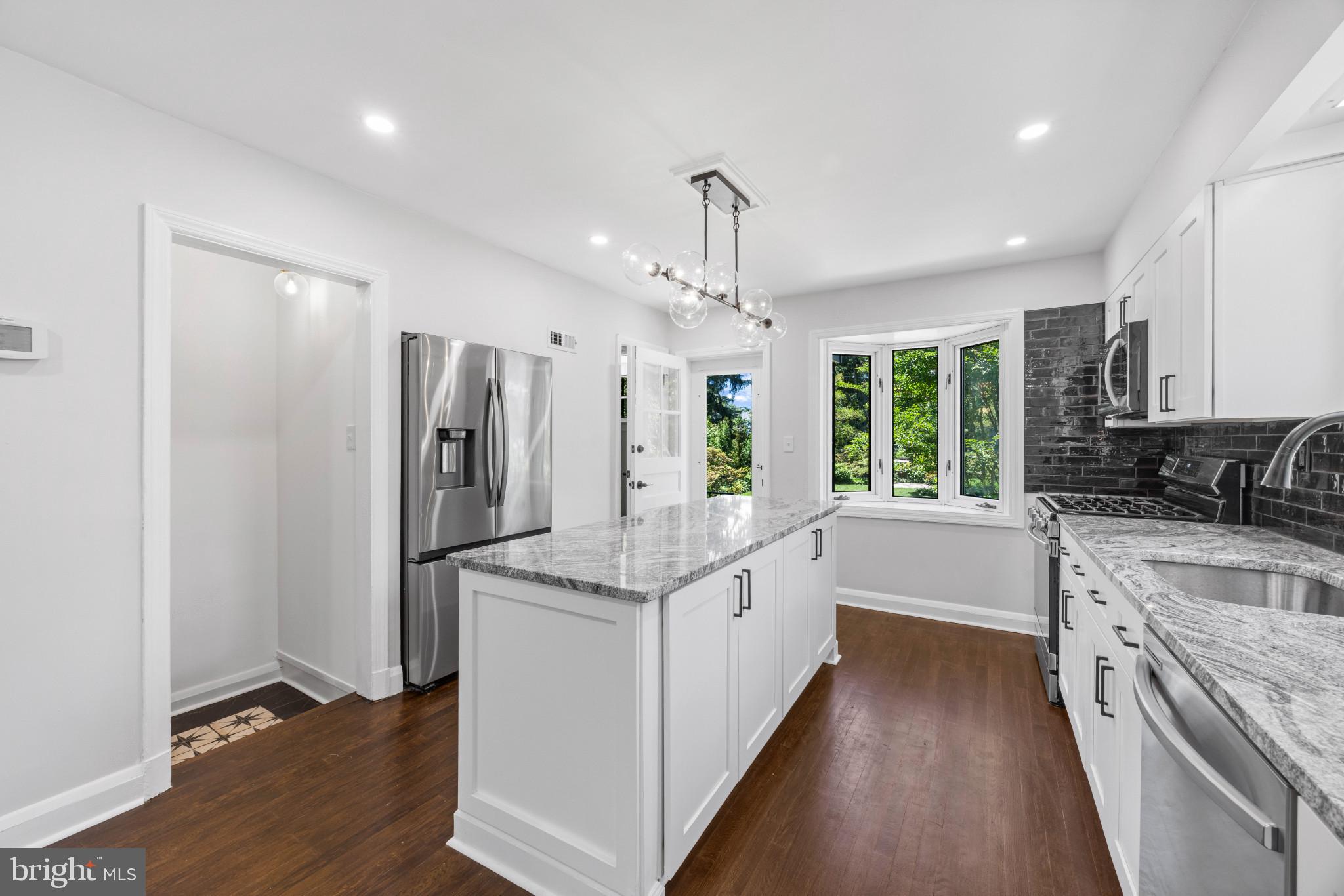 6506 Beverly Road Baltimore, MD 21239 - Photo 17 of 66 Kitchen