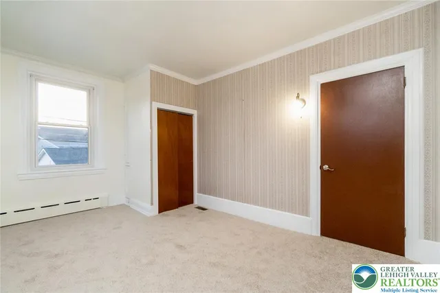 $320,000 | 200 Church Street, Catasauqua, PA 18032