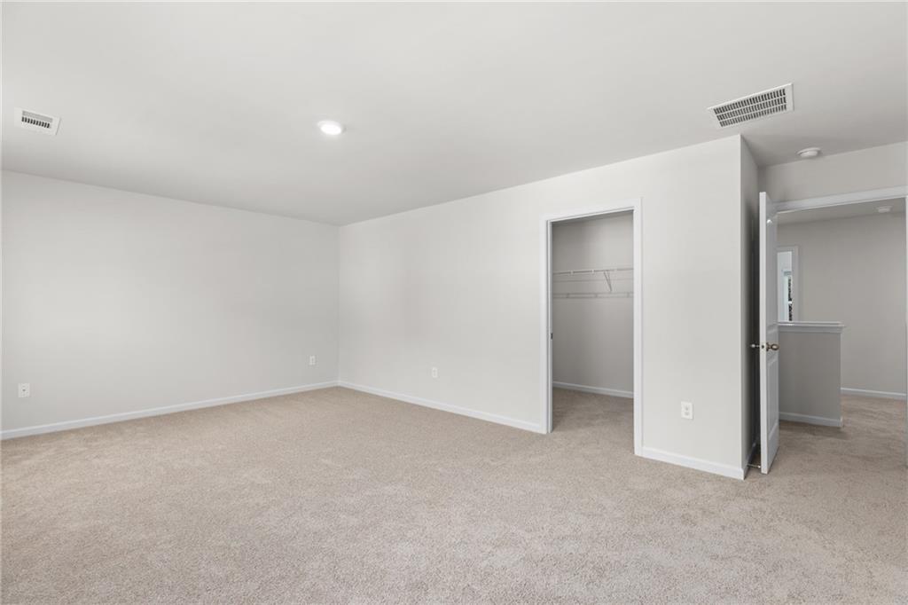5370 Swan Lane Powder Springs, GA 30127 - Photo 20 of 54 an empty room with a natural light