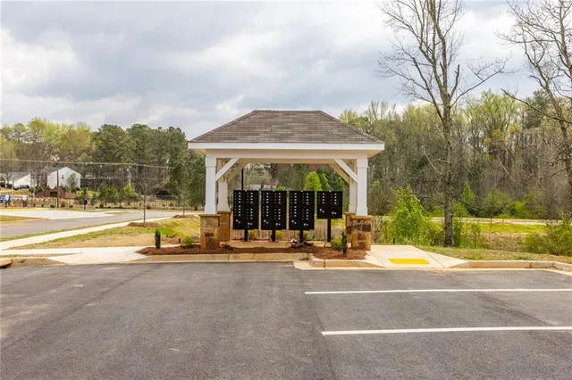 $2,450 | 5370 Swan Lane, Powder Springs, GA 30127
