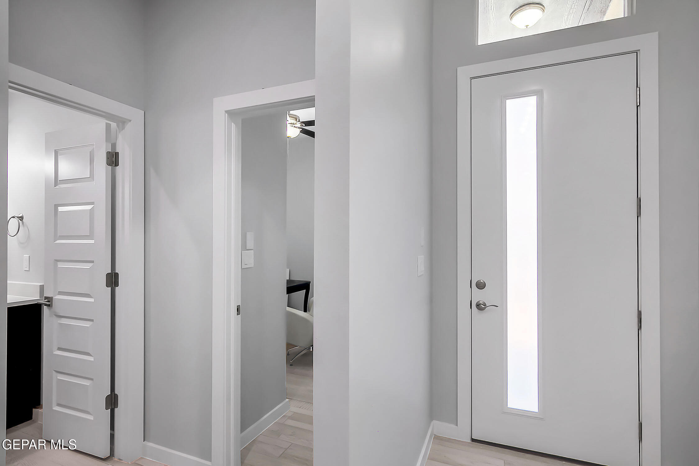 3853 Object Place El Paso, TX 79938 - Photo 7 of 31 13865 Paseo de Miel - 008