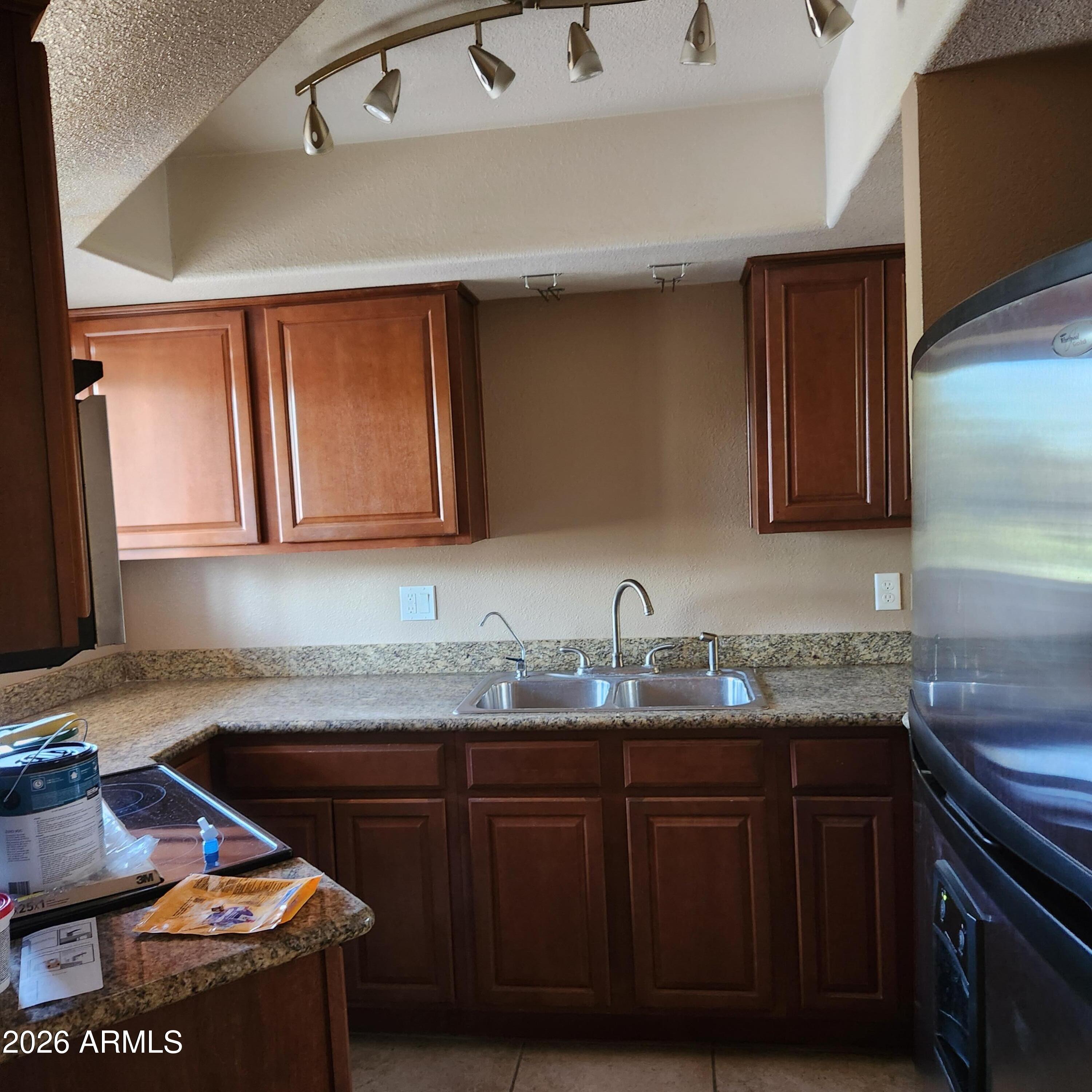835 North Granite Reef Road, Unit 18 Scottsdale, AZ 85257 - Photo 2 of 12 Kitchen