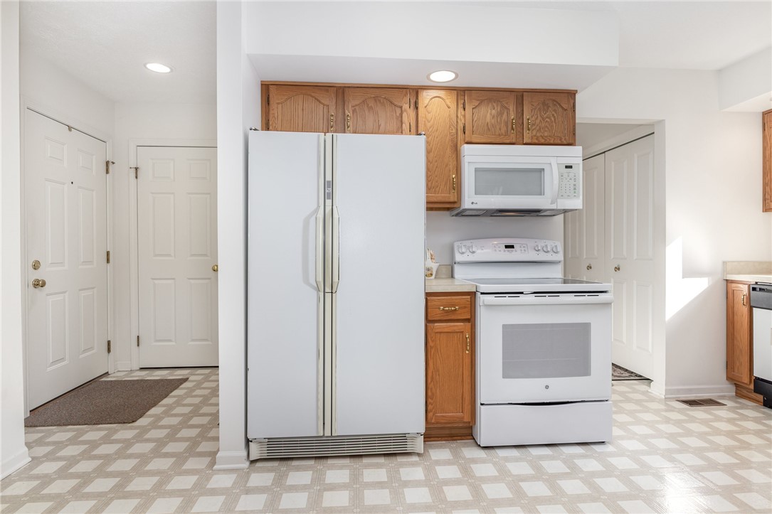 178 Cranbrook Terrace Webster, NY 14580 - Photo 11 of 26