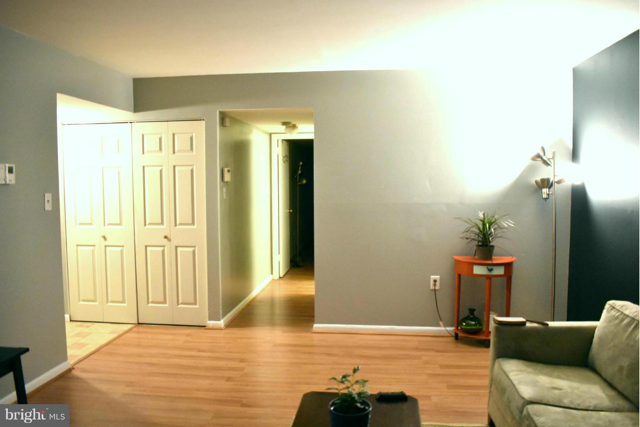 1401 Northgate Square, Unit 1A Reston, VA 20190 - Photo 16 of 26 Living Room