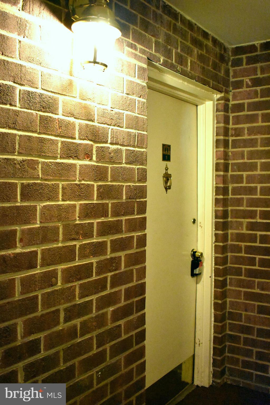 1401 Northgate Square, Unit 1A Reston, VA 20190 - Photo 7 of 26 Exterior (Front)