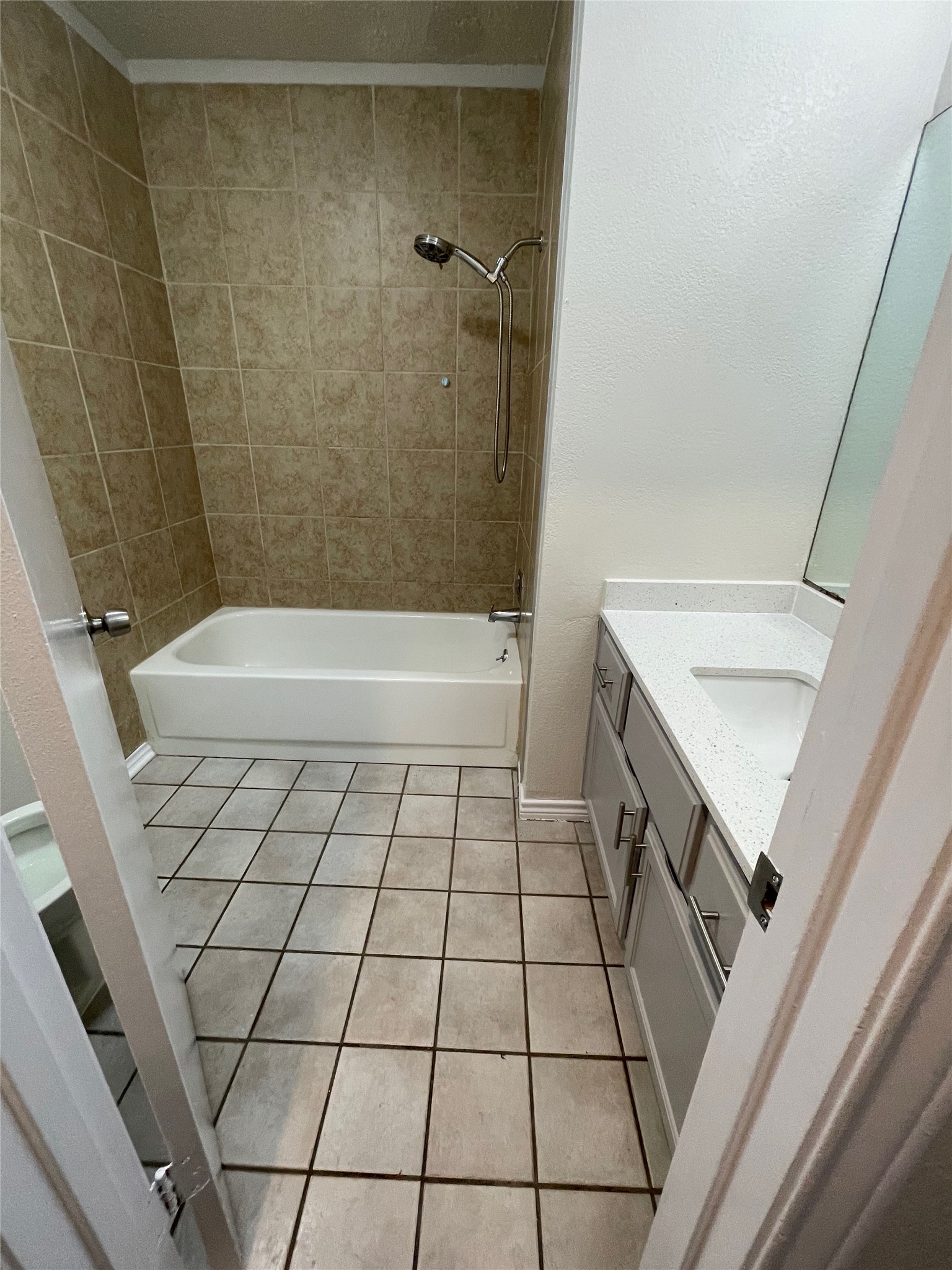 1231 Armadillo Road Austin, TX 78745 - Photo 11 of 18