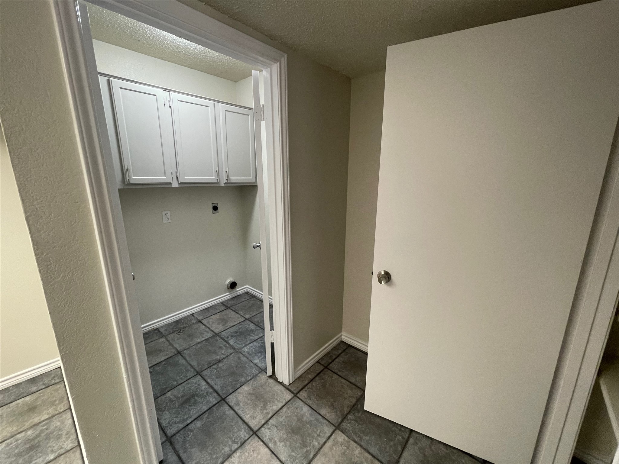 1231 Armadillo Road Austin, TX 78745 - Photo 5 of 18