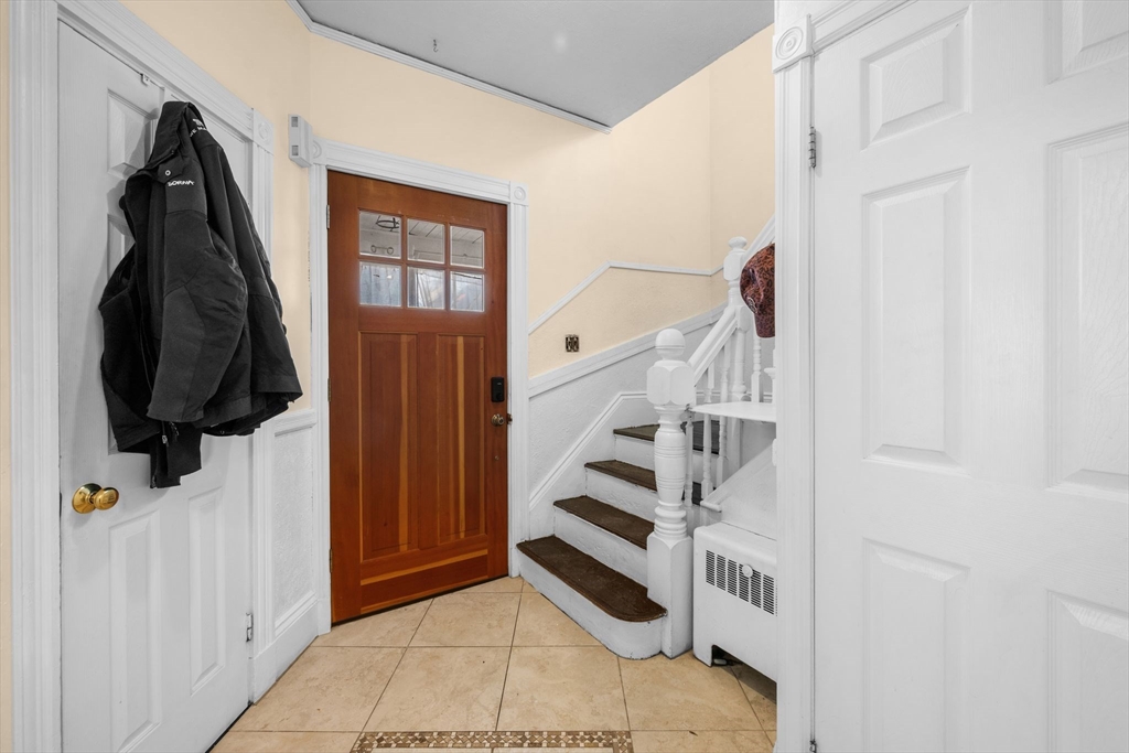 11 Round Hill Street Boston, MA 02130 - Photo 15 of 42