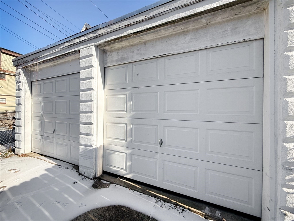 11 Round Hill Street Boston, MA 02130 - Photo 2 of 42