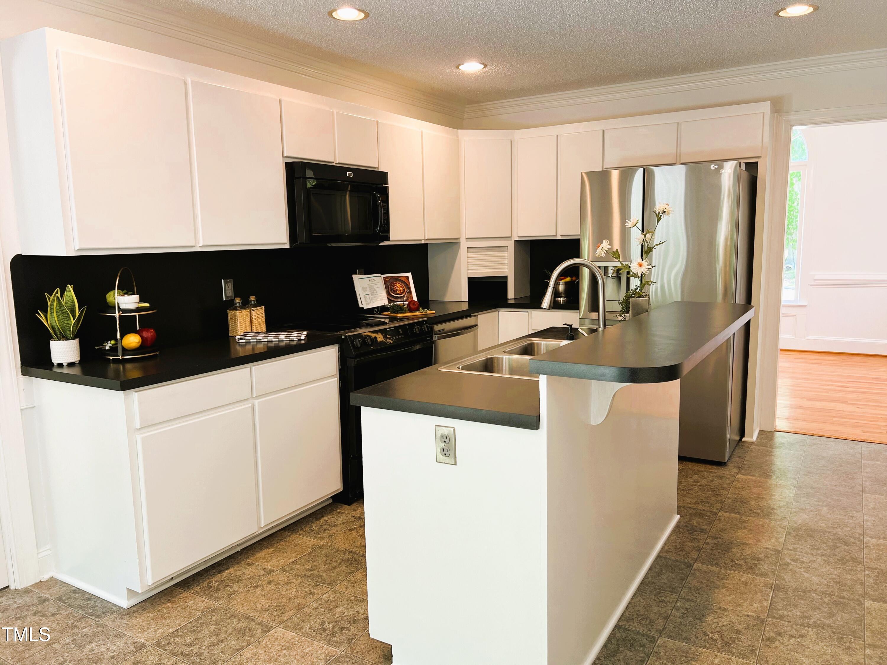 1846 Forest Wood Road Rocky Mount, NC 27804 - Photo 50 of 68 Stainless Appliances