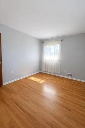 $1,850 | 6301 Broad Street, South Park, PA 15129