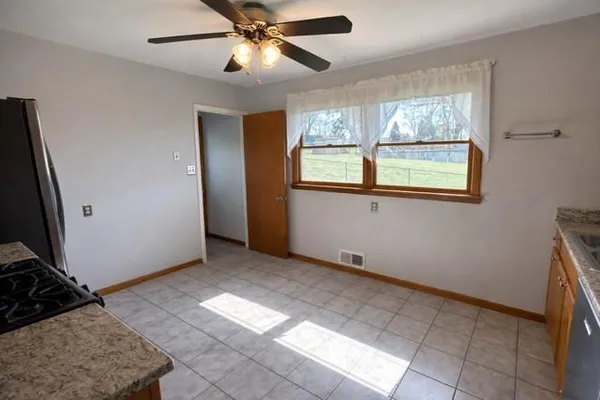$1,850 | 6301 Broad Street, South Park, PA 15129