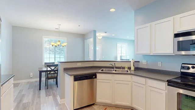 $268,500 | 6314 29th Avenue Northwest, Rochester, MN 55901