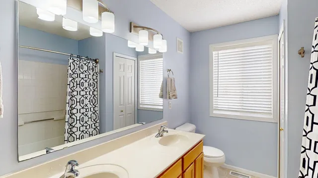 $268,500 | 6314 29th Avenue Northwest, Rochester, MN 55901