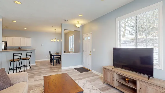 $268,500 | 6314 29th Avenue Northwest, Rochester, MN 55901