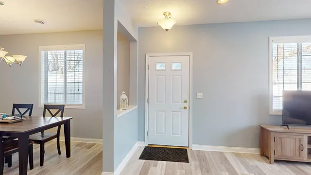 $268,500 | 6314 29th Avenue Northwest, Rochester, MN 55901