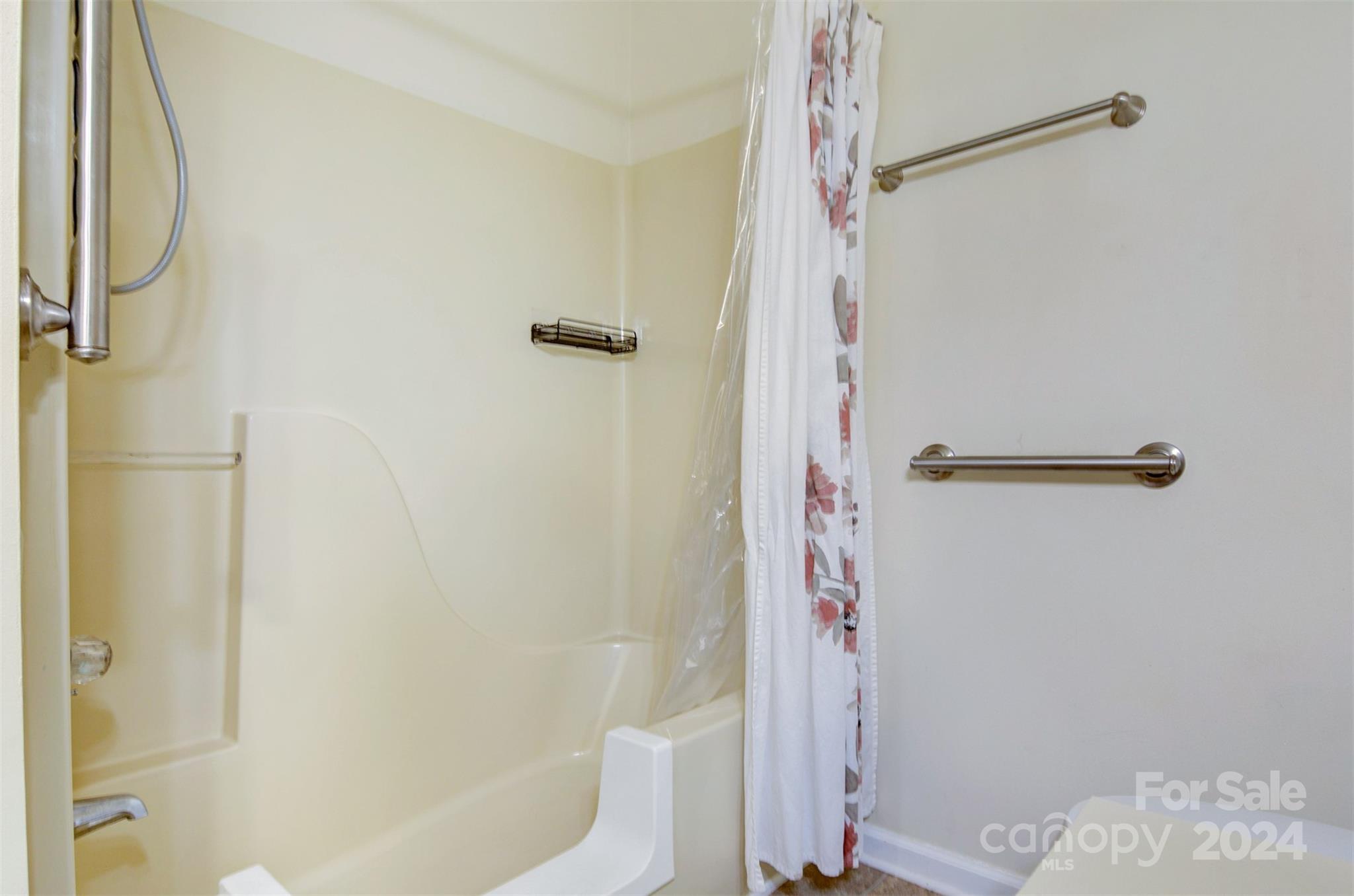 1318 5th Street Northeast Hickory, NC 28601 - Photo 23 of 27 a bathroom with a shower