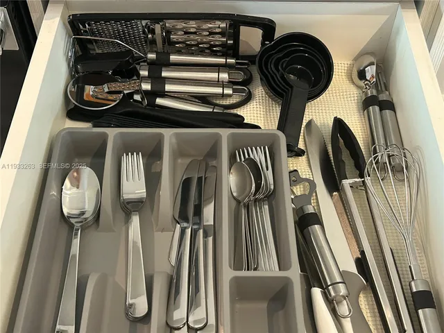 $2,200 | 1035 Euclid Avenue, Unit 27, Miami Beach, FL 33139