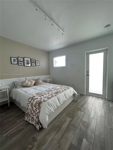 $2,200 | 1035 Euclid Avenue, Unit 27, Miami Beach, FL 33139