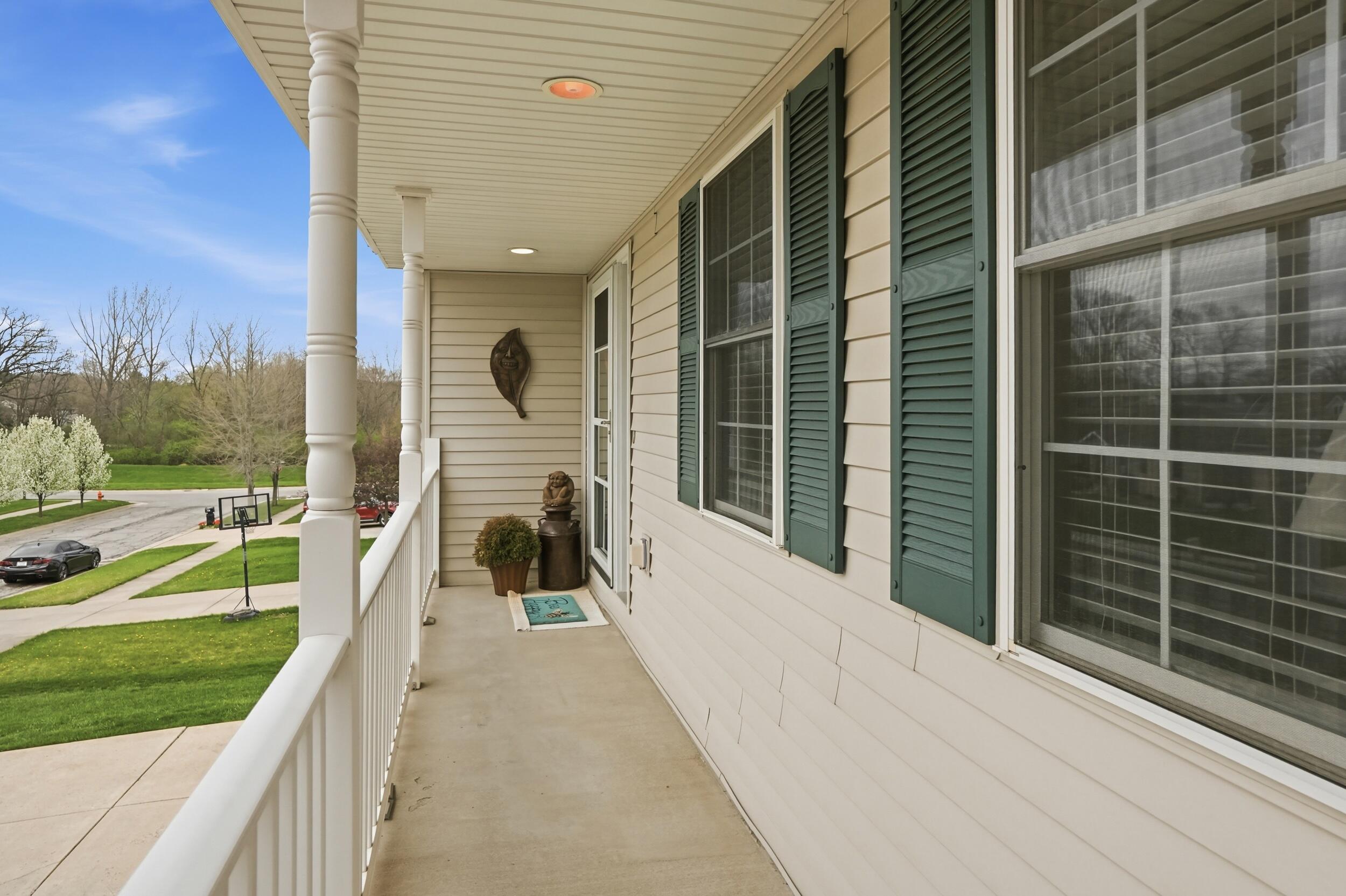 340 West 126th Place Crown Point, IN 46307 - Photo 4 of 32 2500x1665